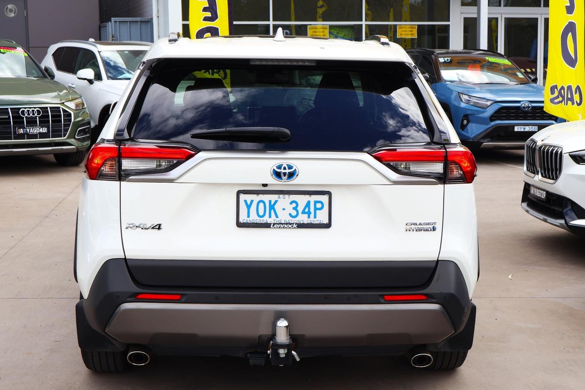 2020 Toyota RAV4 Cruiser AXAH54R 4X4 On Demand image 6