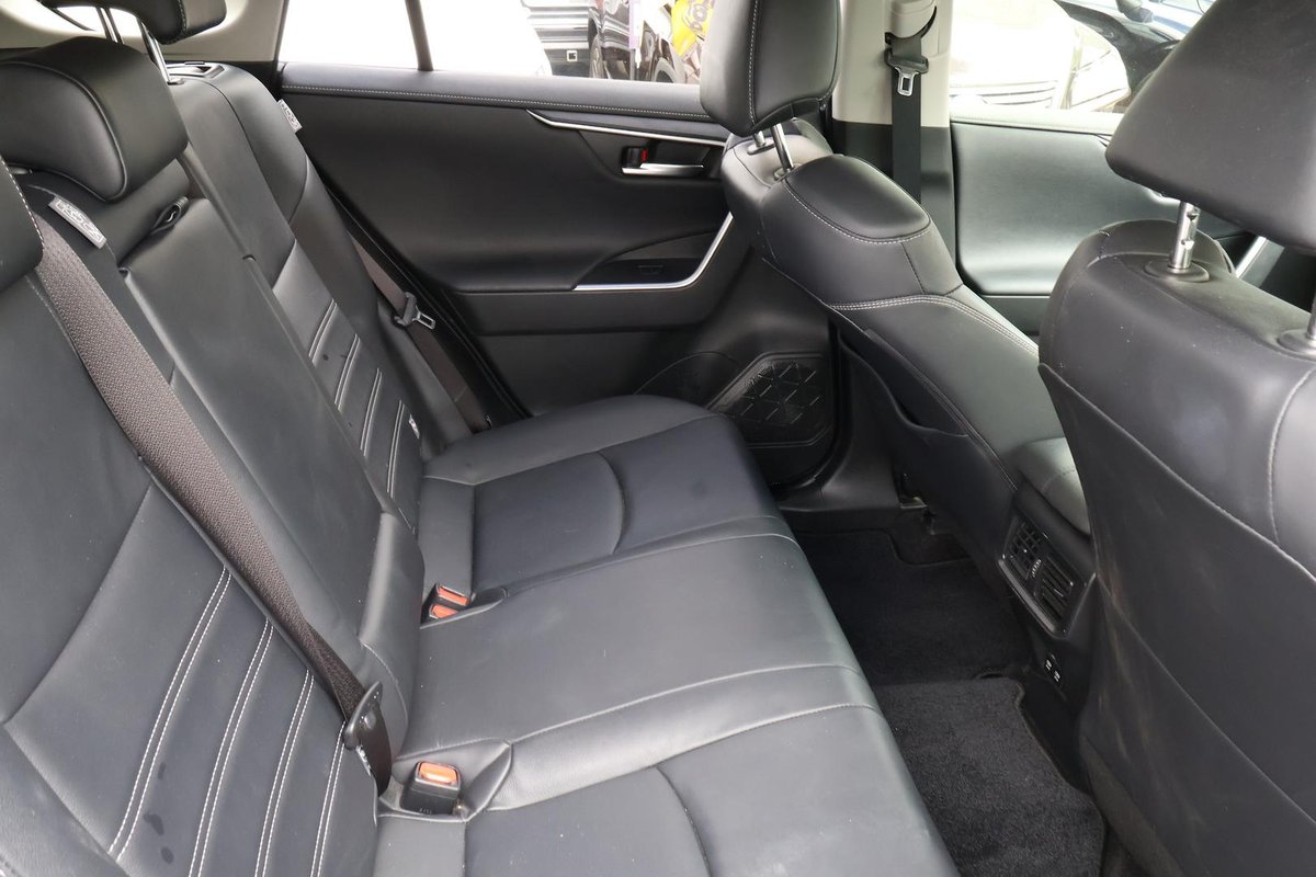 2020 Toyota RAV4 Cruiser AXAH54R 4X4 On Demand image 19