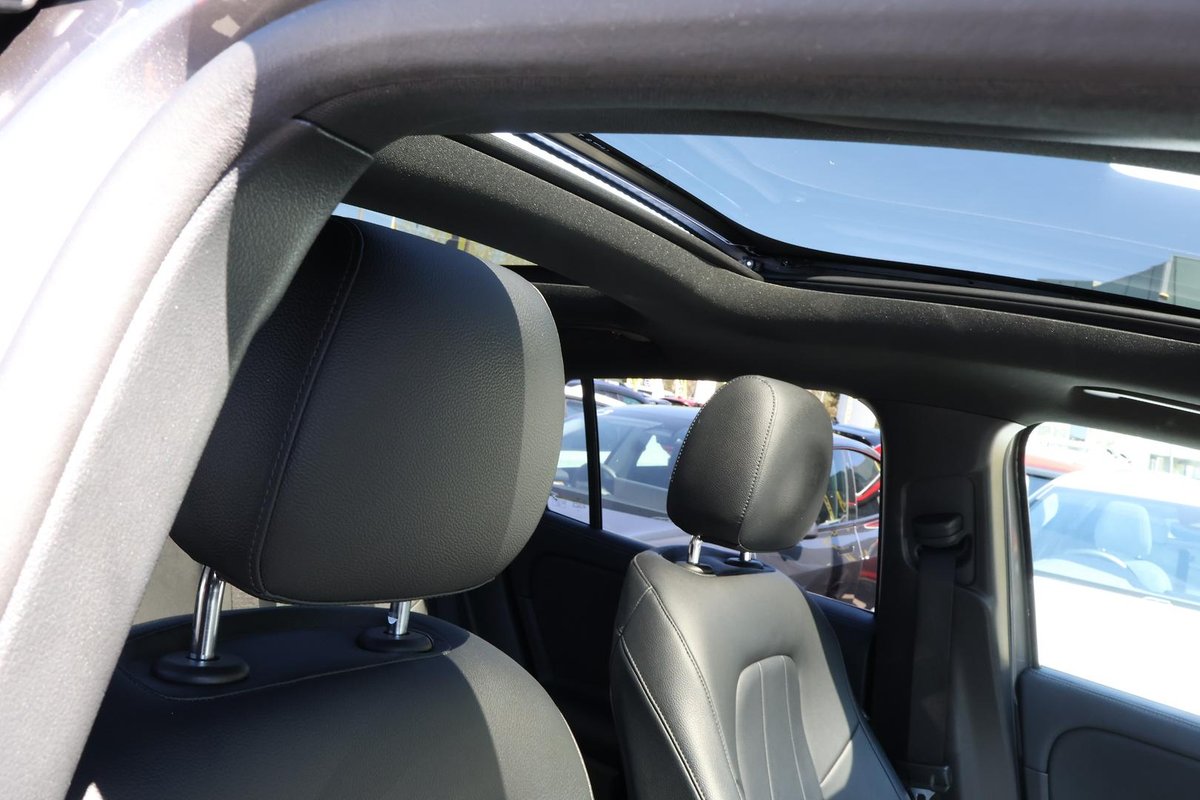 2020 Mercedes-Benz GLA-Class GLA250 H247 Four Wheel Drive image 14