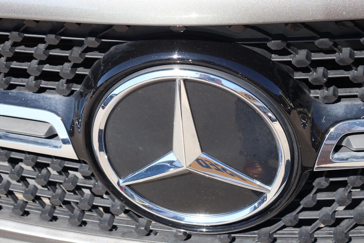 2020 Mercedes-Benz GLA-Class GLA250 H247 Four Wheel Drive image 9