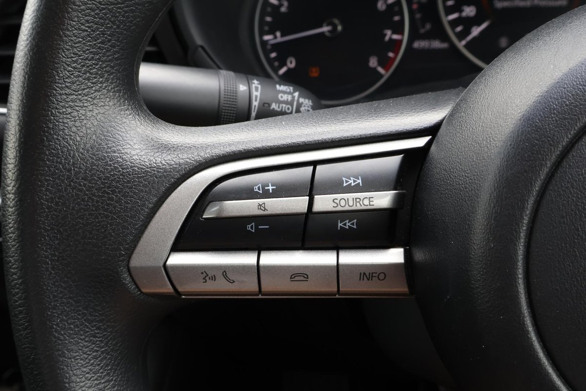 2021 Mazda 3 G20 Pure BP Series image 29