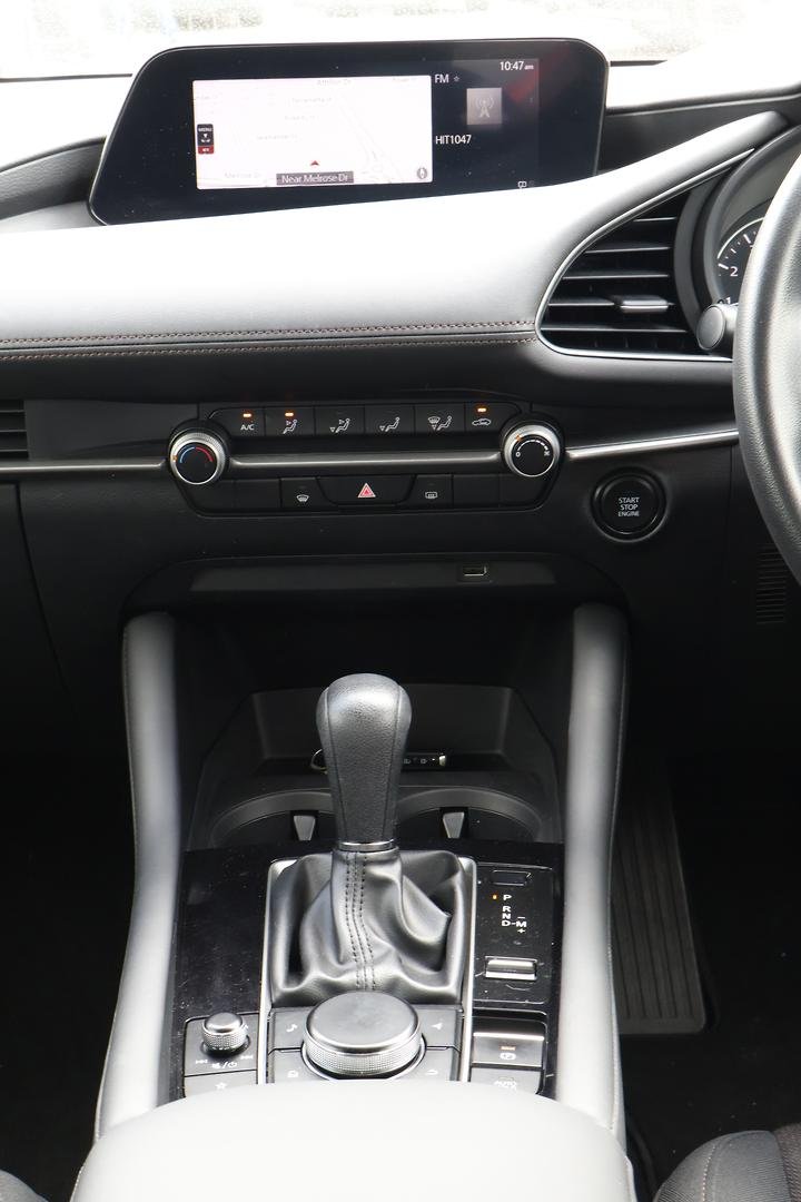 2021 Mazda 3 G20 Pure BP Series image 19