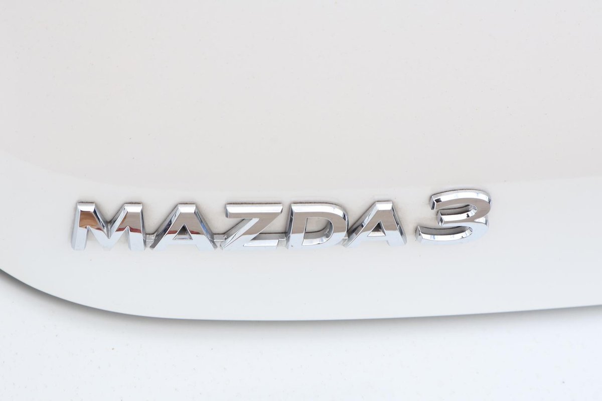 2021 Mazda 3 G20 Pure BP Series image 10