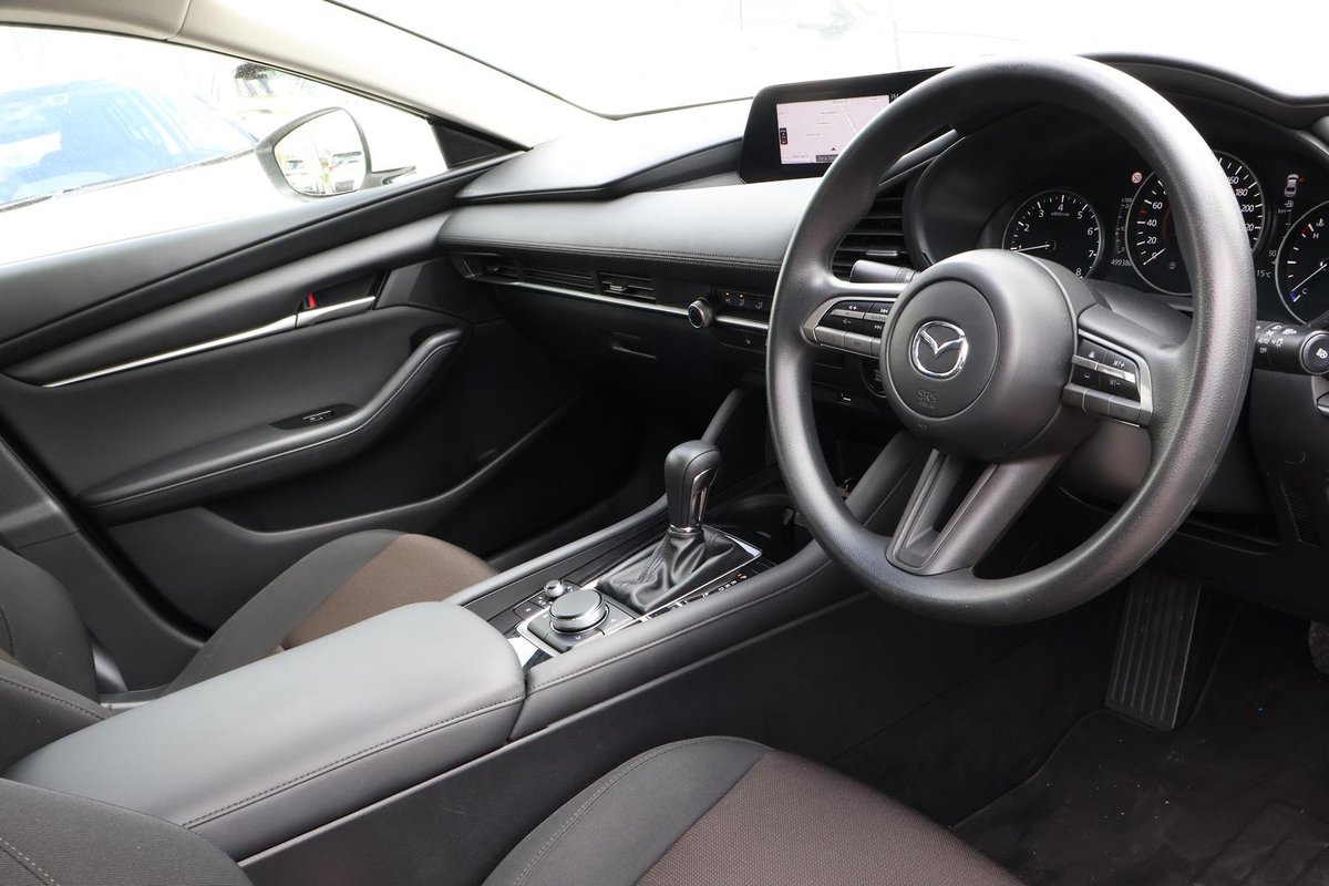 2021 Mazda 3 G20 Pure BP Series image 14
