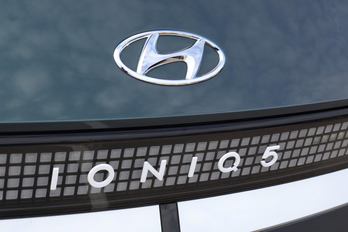 2023 Hyundai IONIQ 5 TECHNIQ NE.V3 MY23 AWD image 10