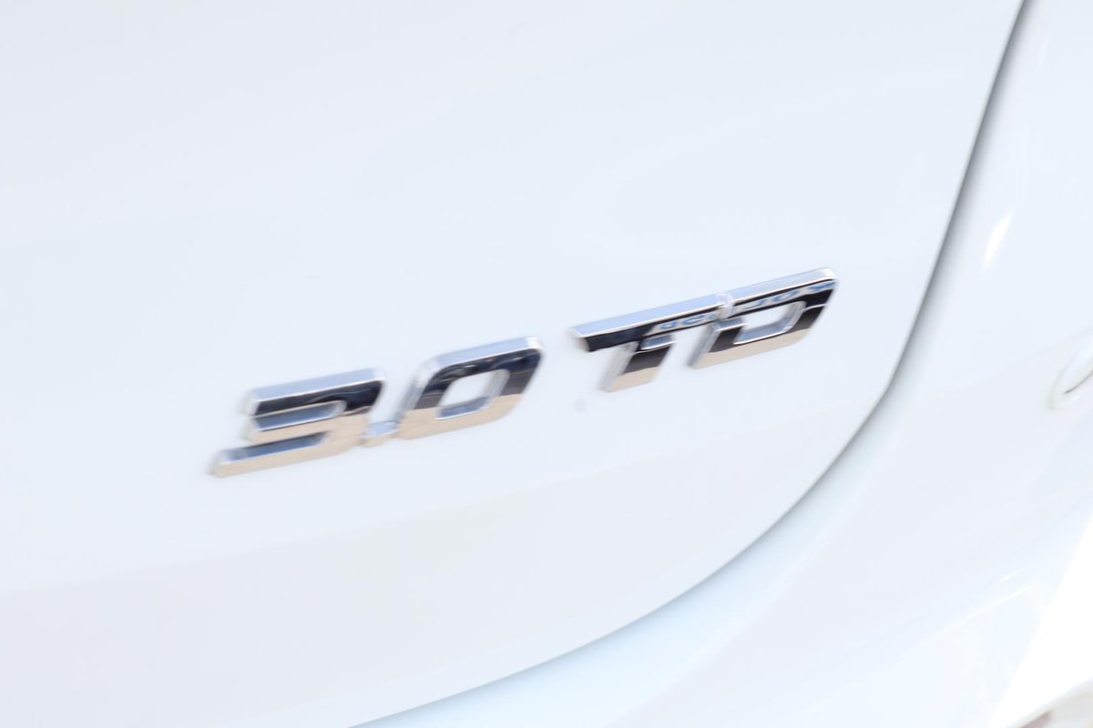 2023 Isuzu MU-X LS-T MY23 4X4 Dual Range image 11