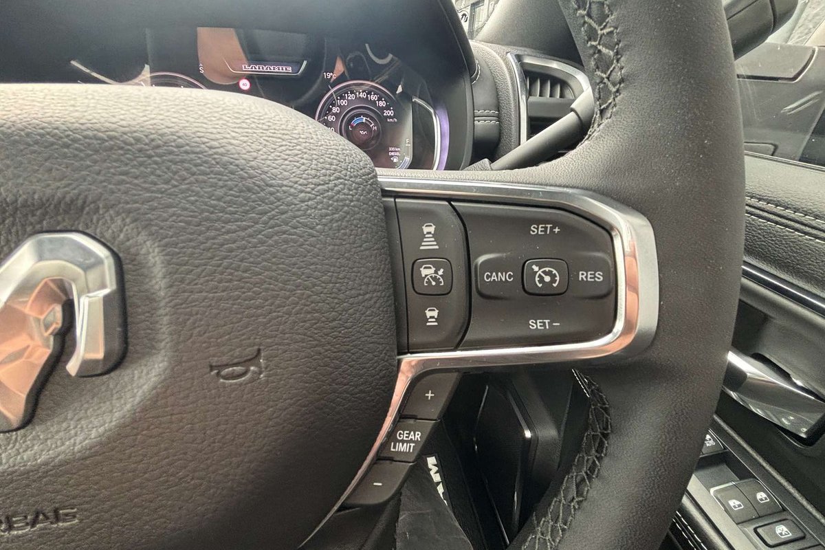2026 RAM 2500 Laramie DJ MY26 4X4 Dual Range image 26