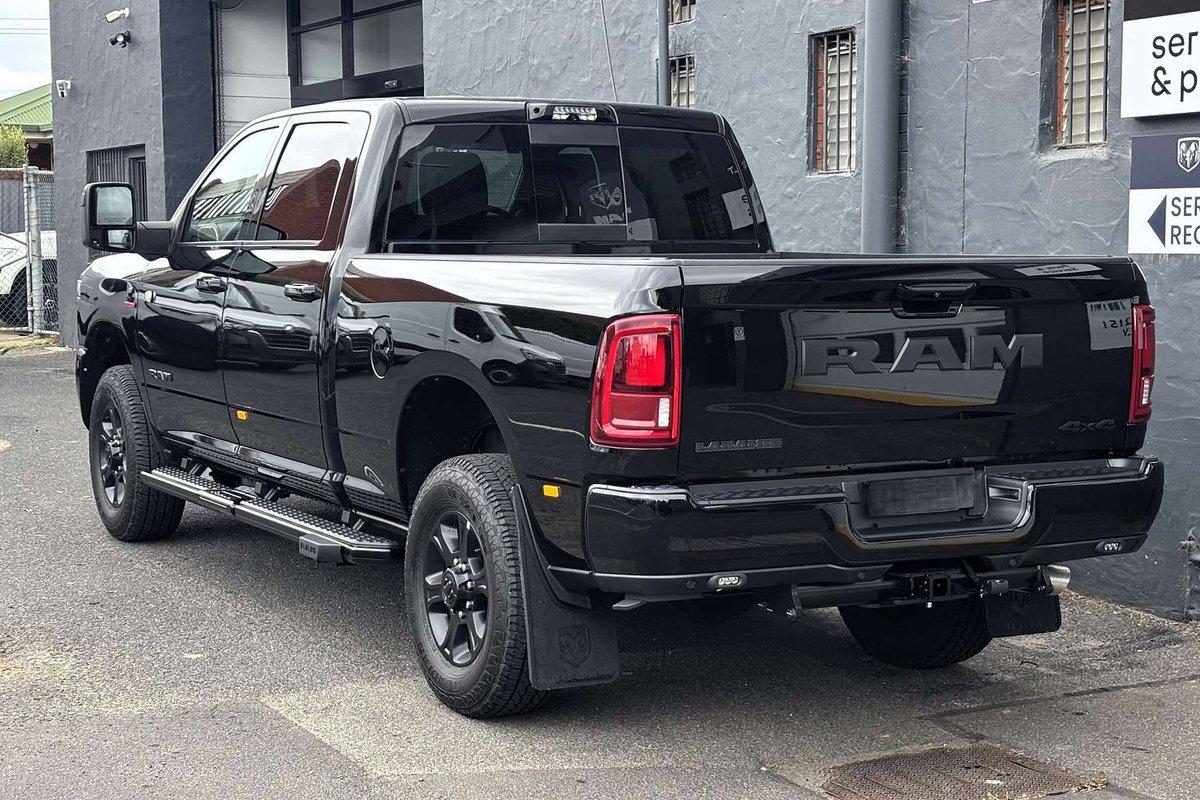 2026 RAM 2500 Laramie DJ MY26 4X4 Dual Range image 6