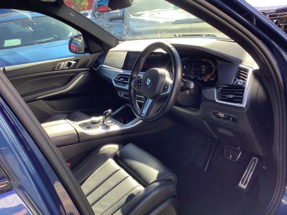 2022 BMW X5 xDrive30d M Sport G05 4X4 Constant image 18