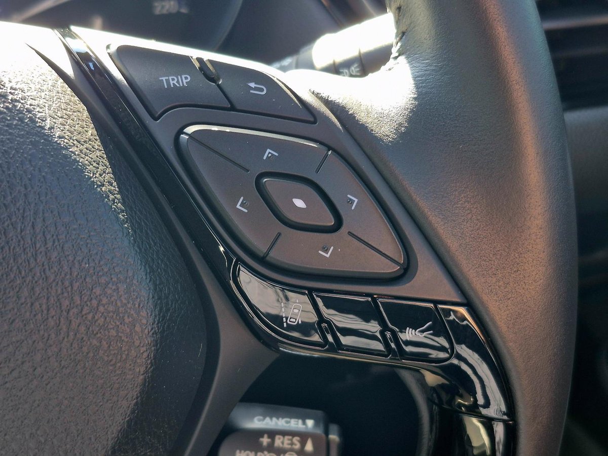 2023 Toyota C-HR Koba ZYX10R image 17