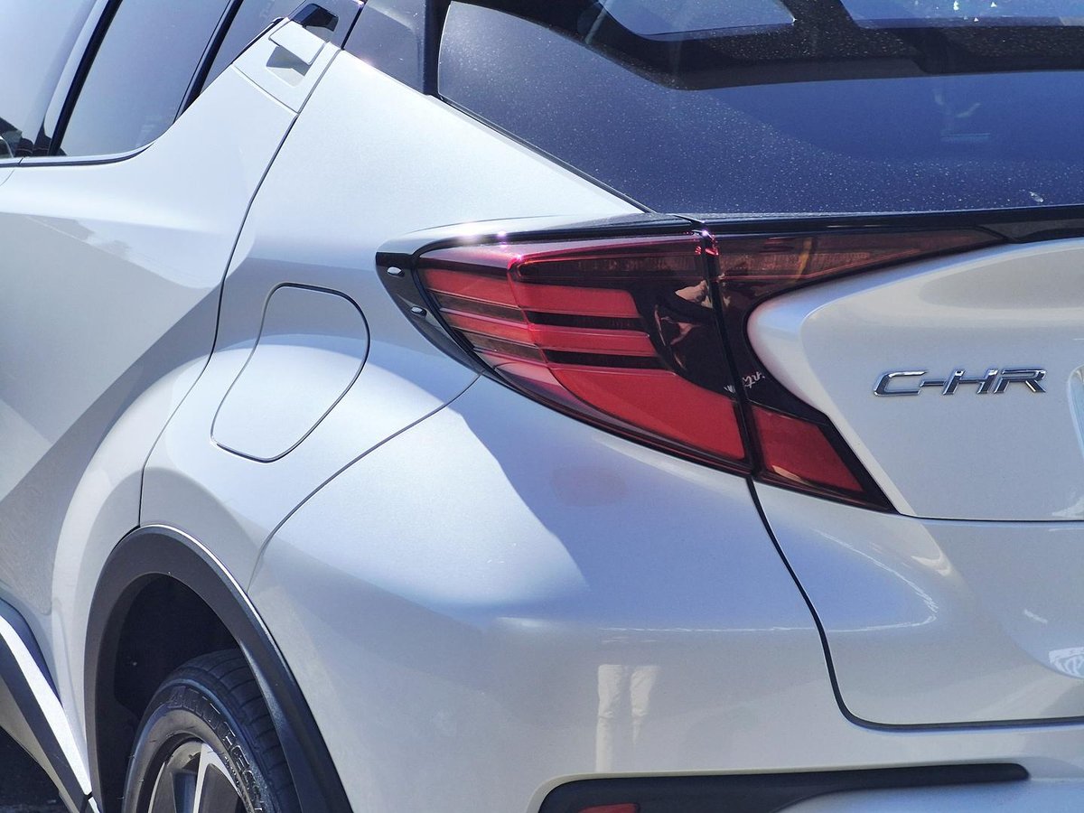 2023 Toyota C-HR Koba ZYX10R image 27