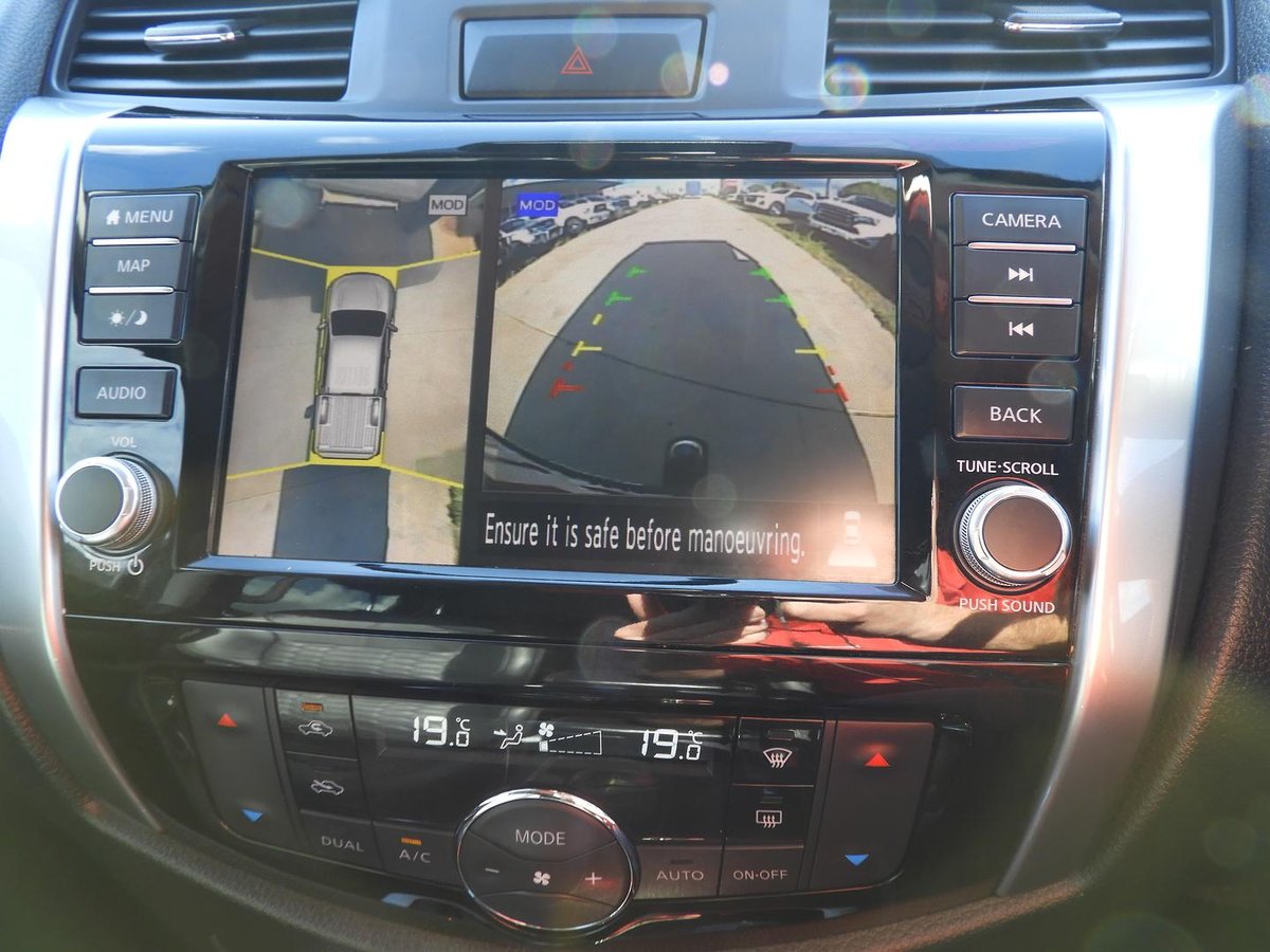 2021 Nissan Navara ST-X D23 MY21.5 4X4 Dual Range image 13