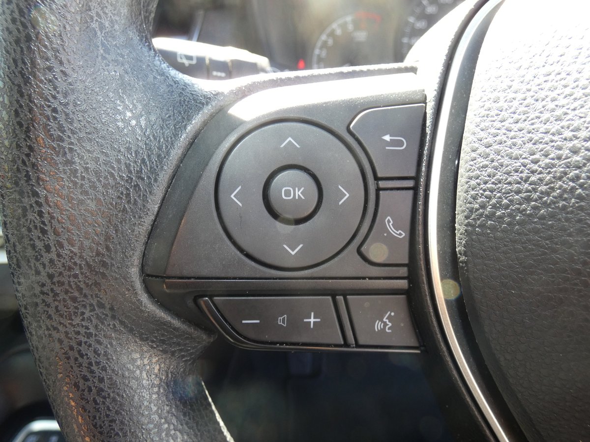 2018 Toyota COROLLA Ascent Sport image 23