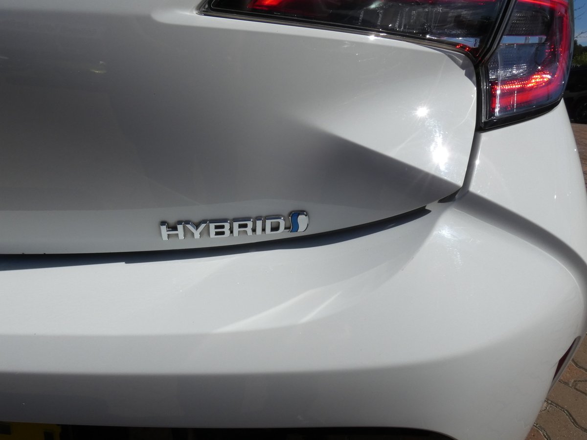 2018 Toyota COROLLA Ascent Sport image 8