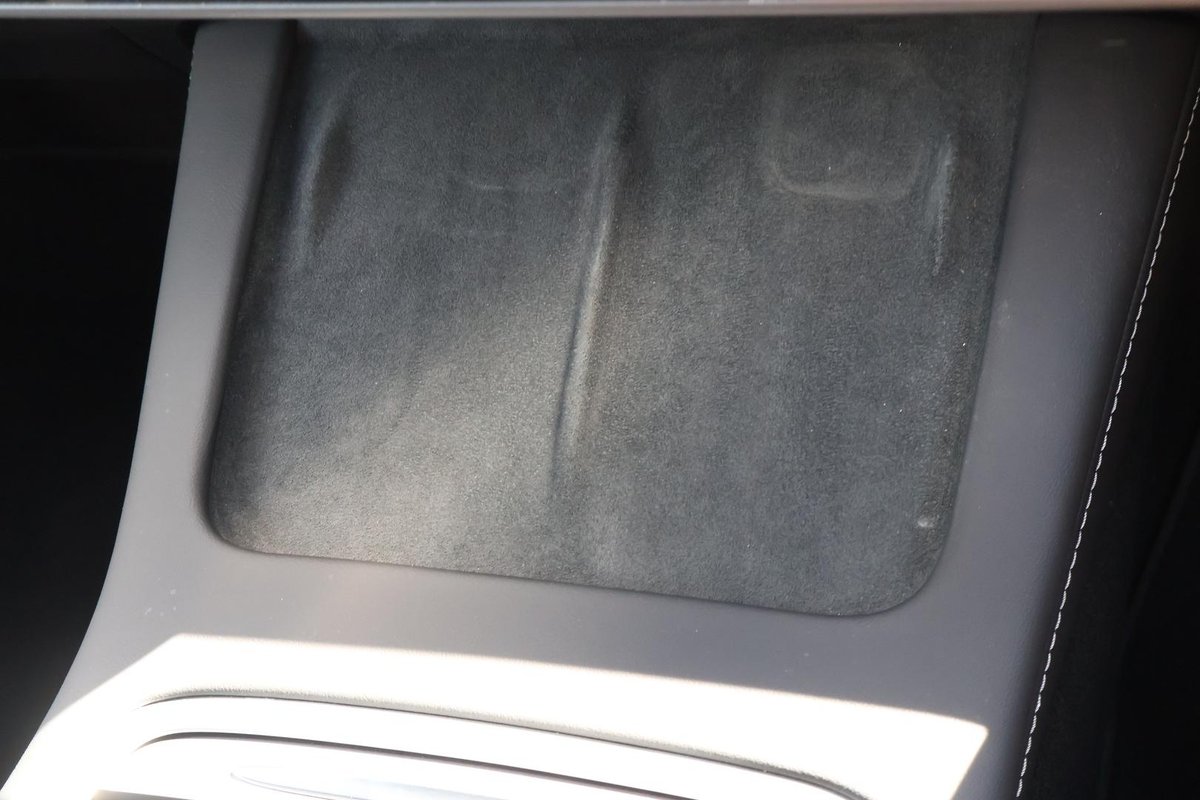 2023 Tesla Model Y Rear-Wheel Drive image 25