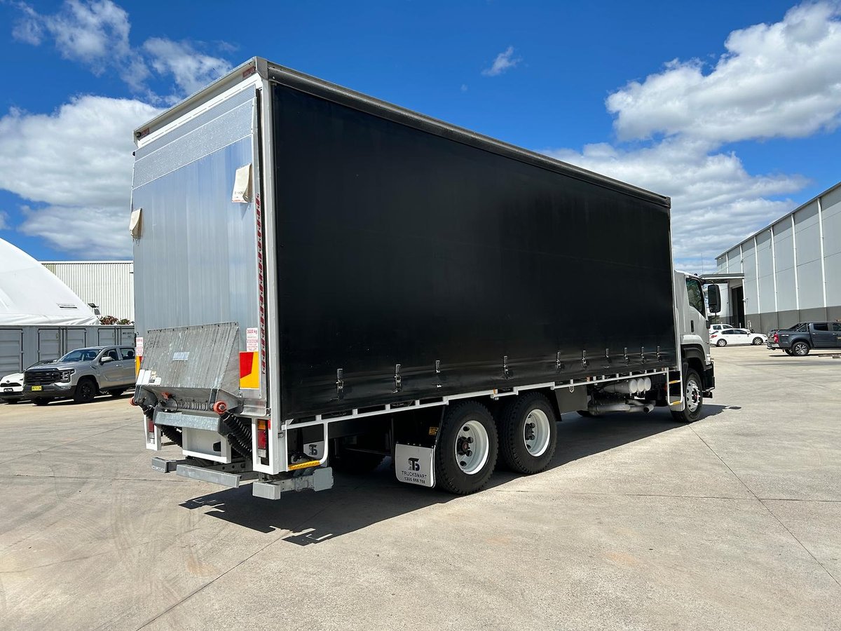2018 Isuzu F Series FXL240-350 image 10