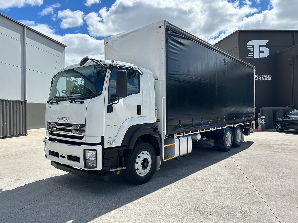 2018 Isuzu F Series FXL240-350 image 3