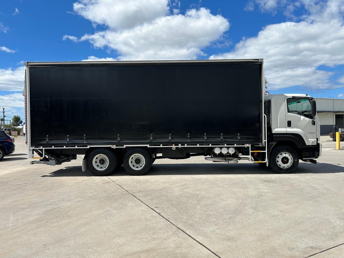 2018 Isuzu F Series FXL240-350 image 11