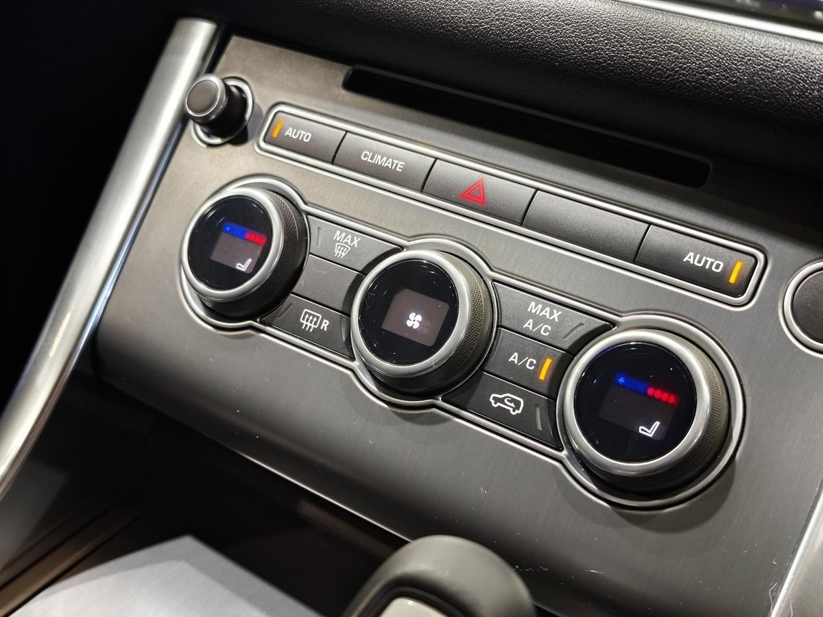 2025 Land Rover Range Rover Sport image 20