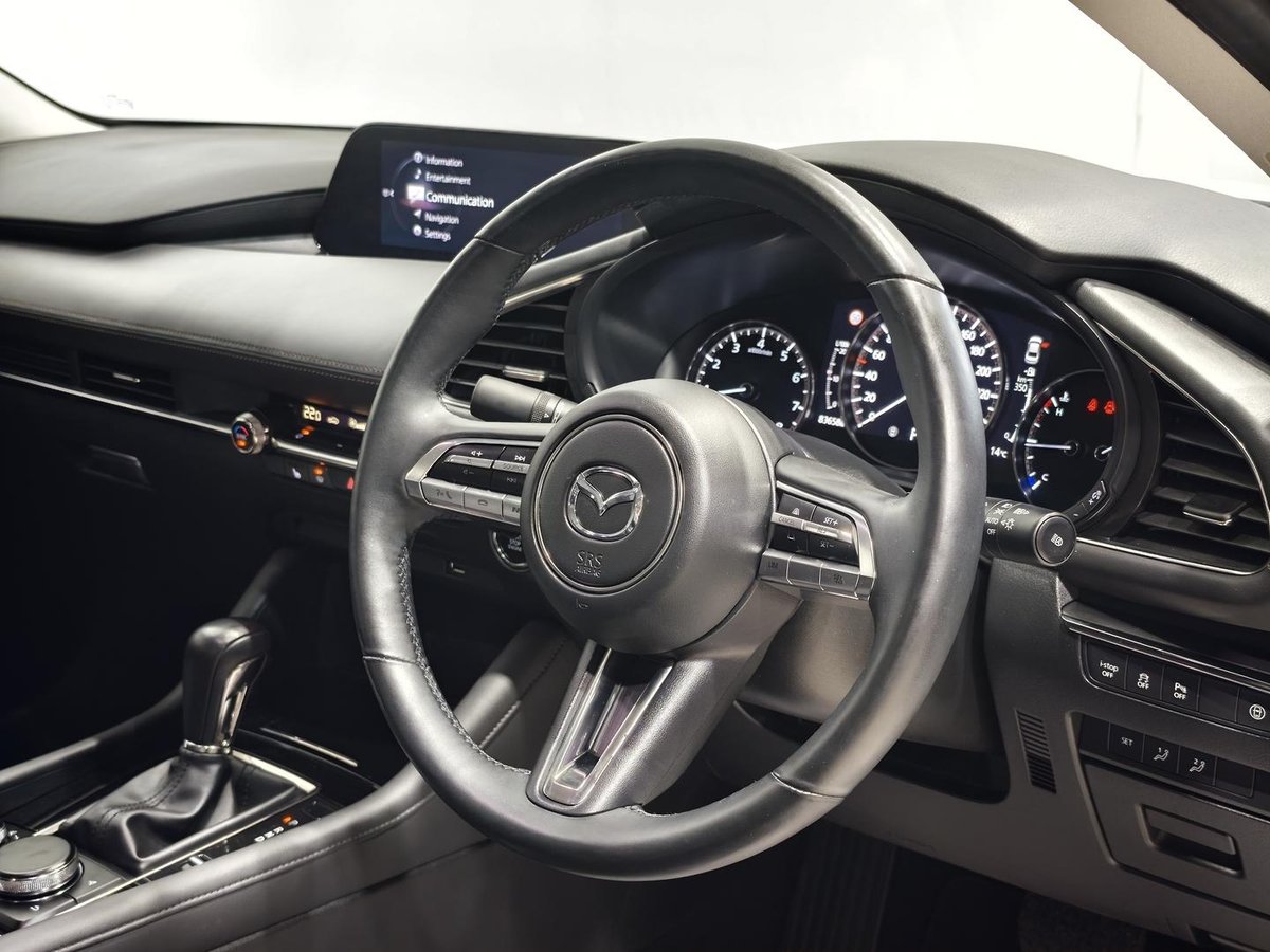 2019 Mazda 3 G25 GT BP Series image 7