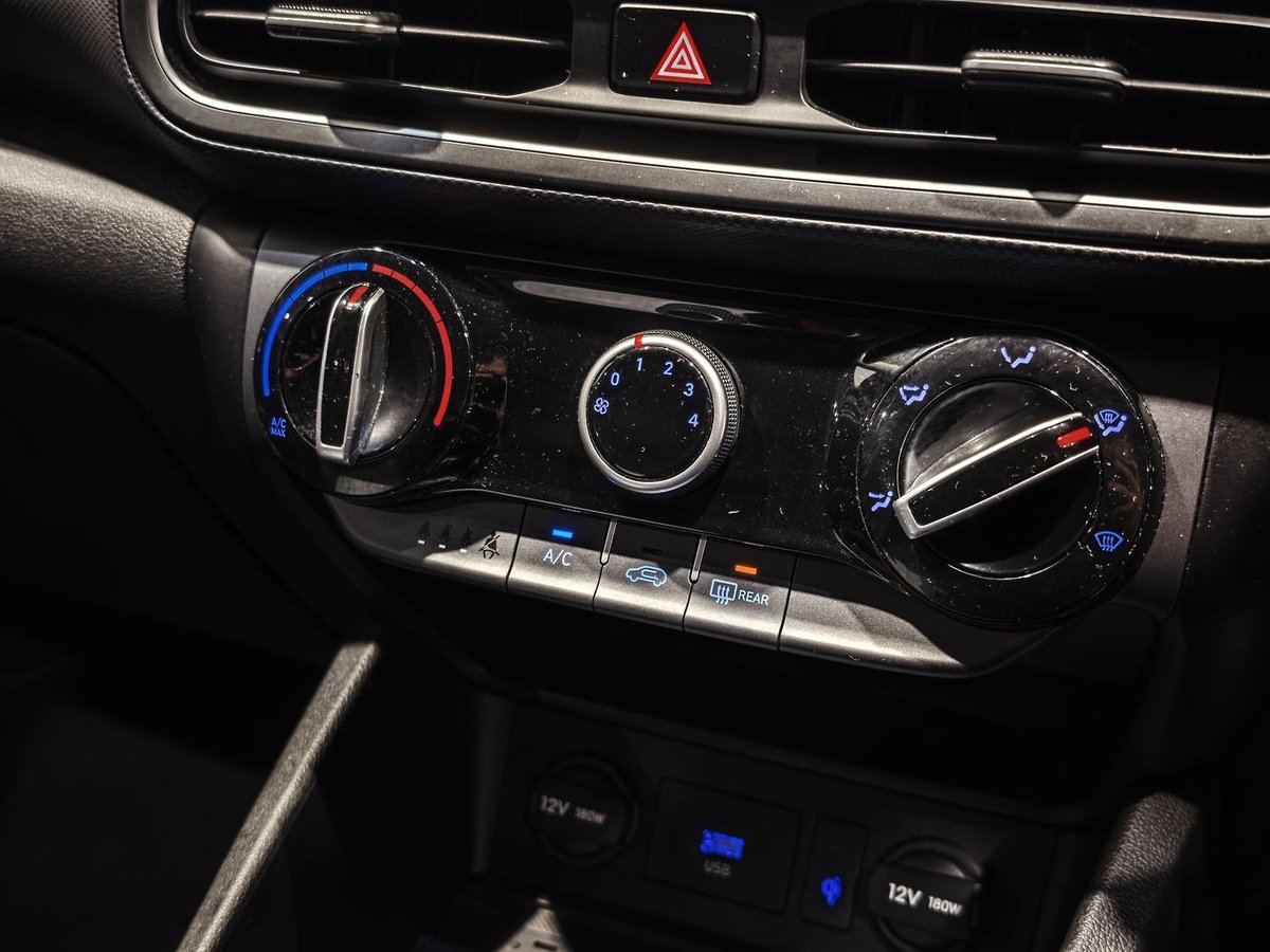2022 Hyundai Kona Active OS.V4 MY22 image 13