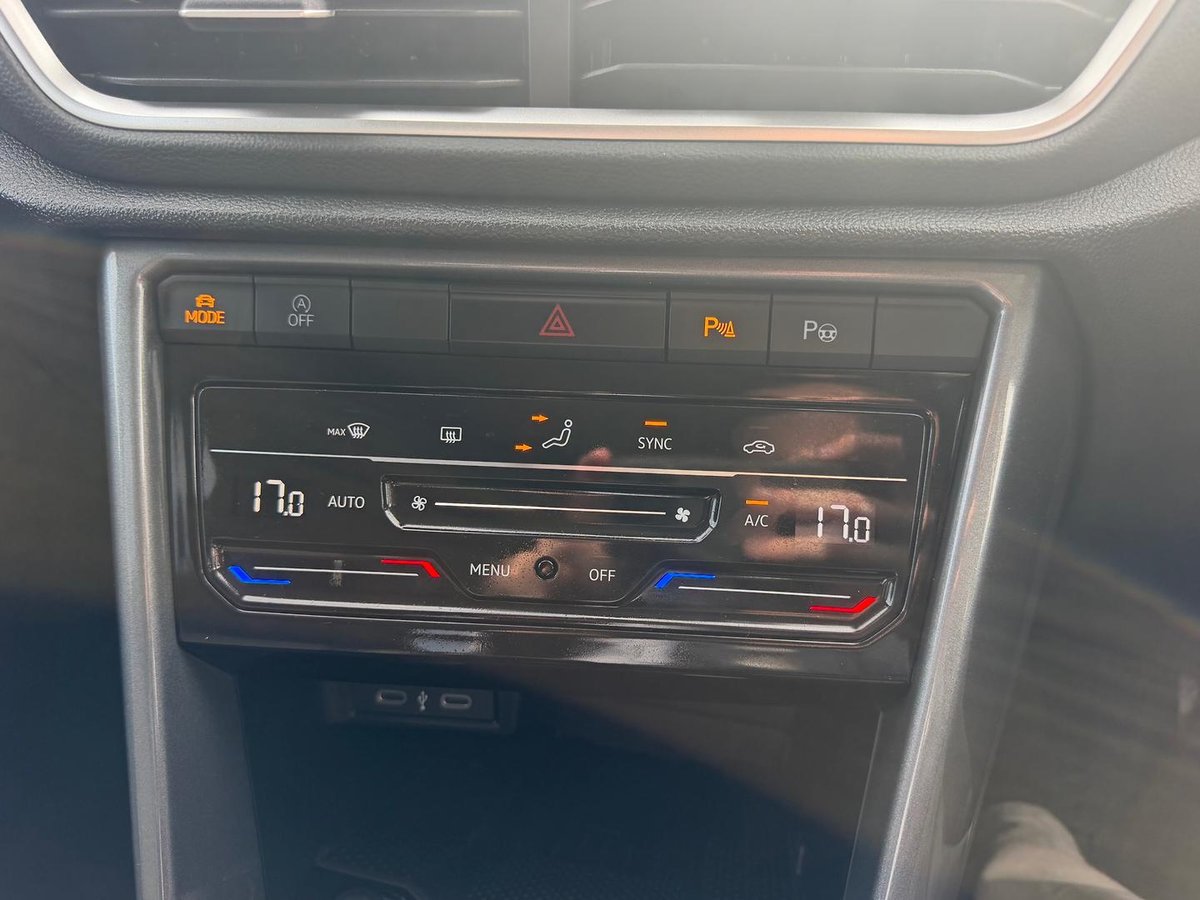 2025 Volkswagen T-Roc 110TSI Style D11 MY25 image 14