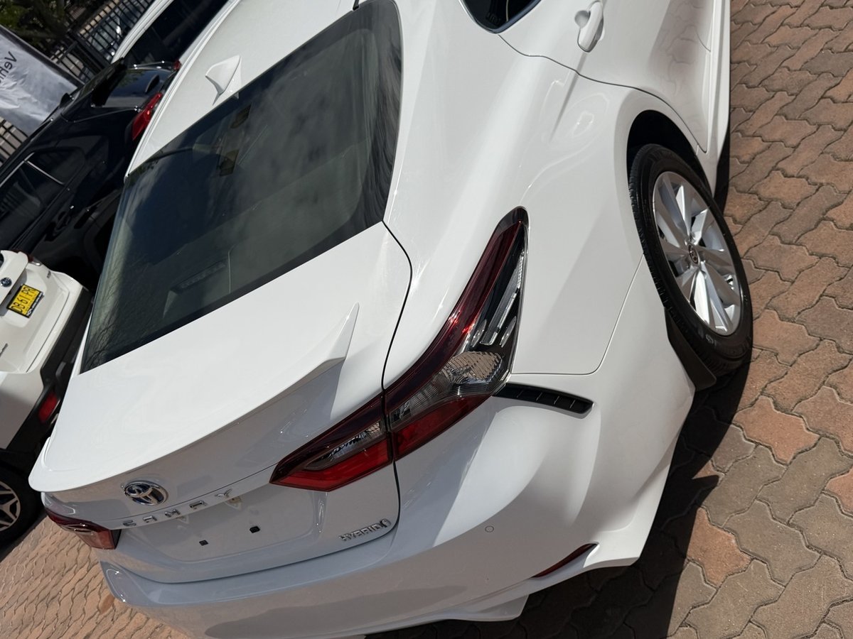 2021 Toyota Camry Ascent Sport AXVH70R image 8