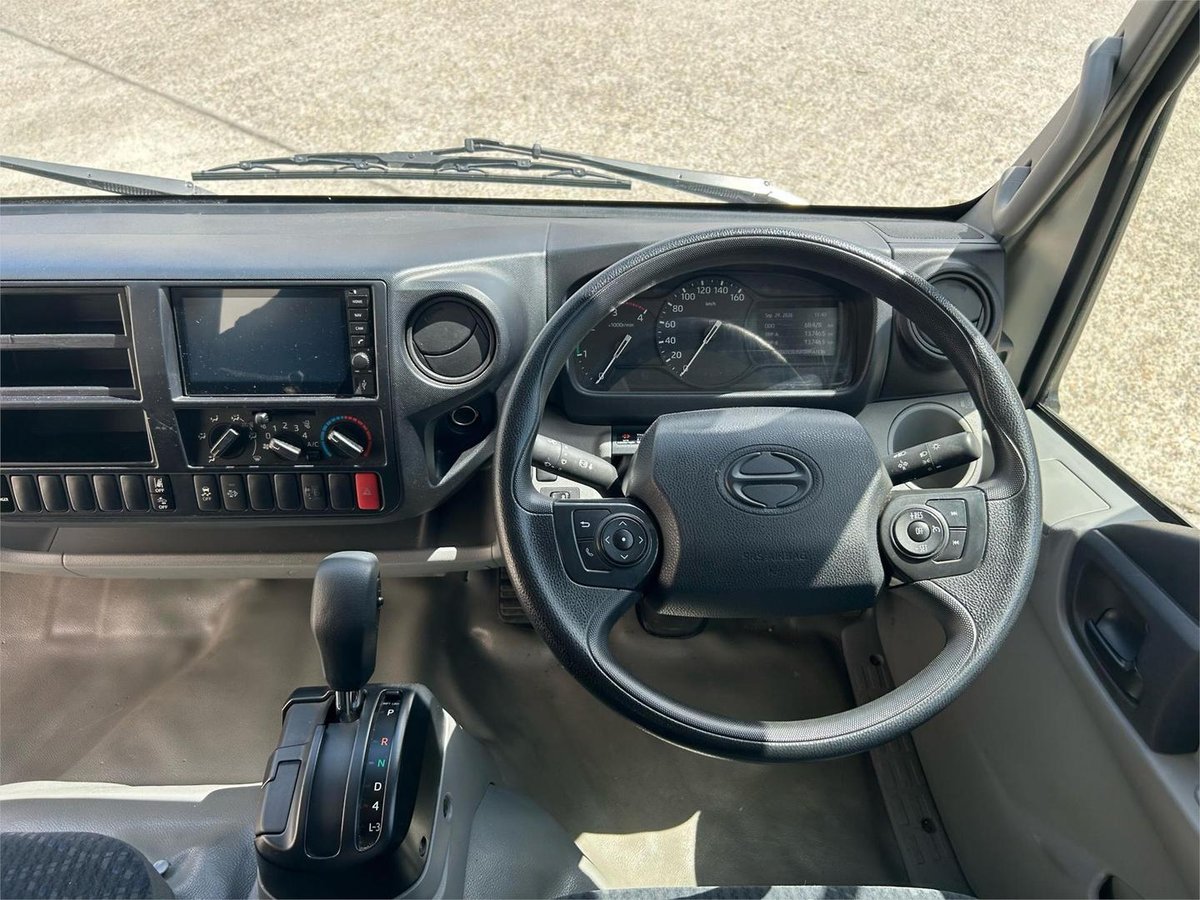 2022 Hino 300 Series 616 image 12
