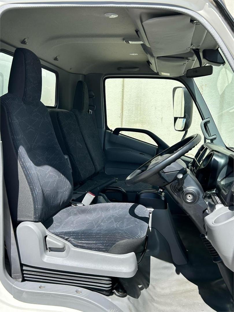 2022 Hino 300 Series 616 image 11