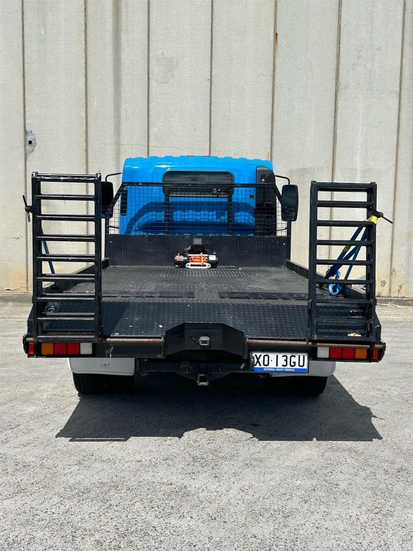 2014 Isuzu N Series NQR 450 image 5