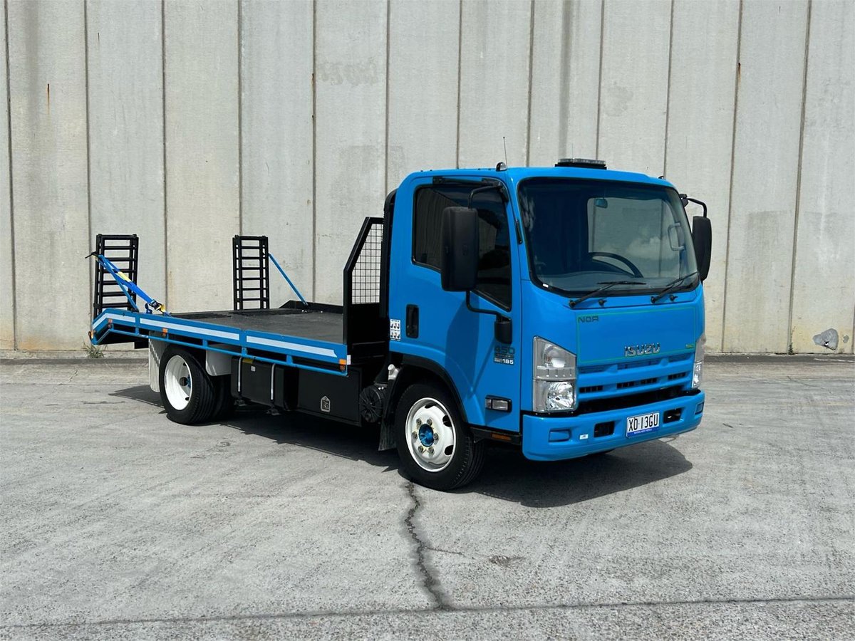 2014 Isuzu N Series NQR 450 image 10