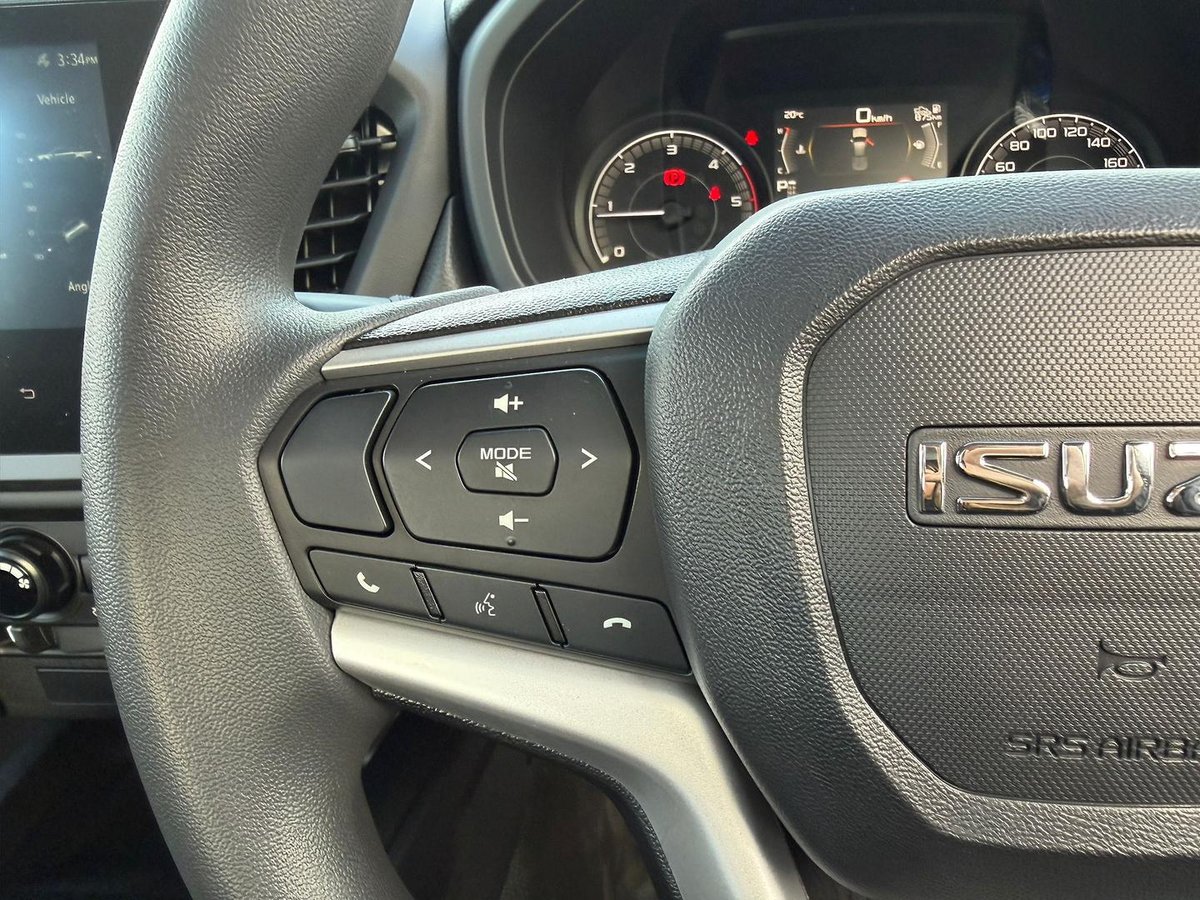 2026 Isuzu D-MAX SX High Ride MY25.5 4x2 image 17