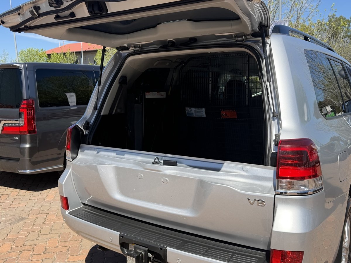 2019 Toyota Landcruiser GXL VDJ200R 4X4 Dual Range image 27