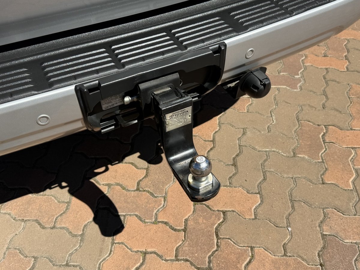 2019 Toyota Landcruiser image 28