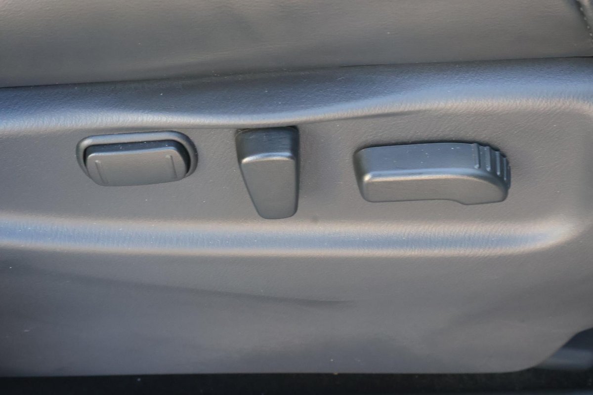 2023 Nissan Patrol Ti Y62 MY23 4X4 Dual Range image 16