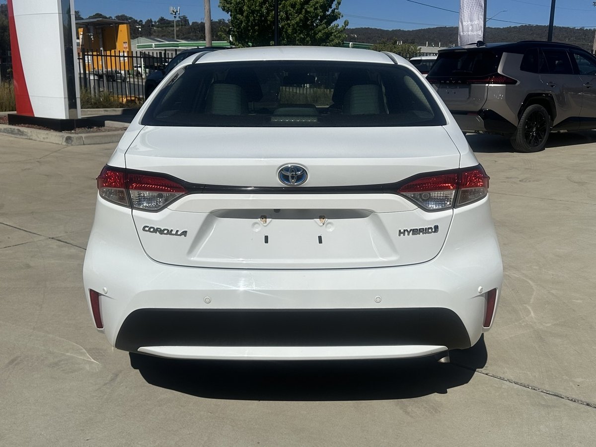 2021 Toyota Corolla Ascent Sport image 5