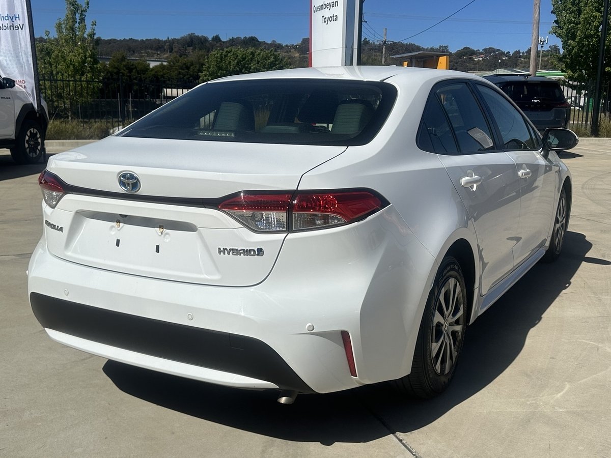 2021 Toyota Corolla Ascent Sport image 6