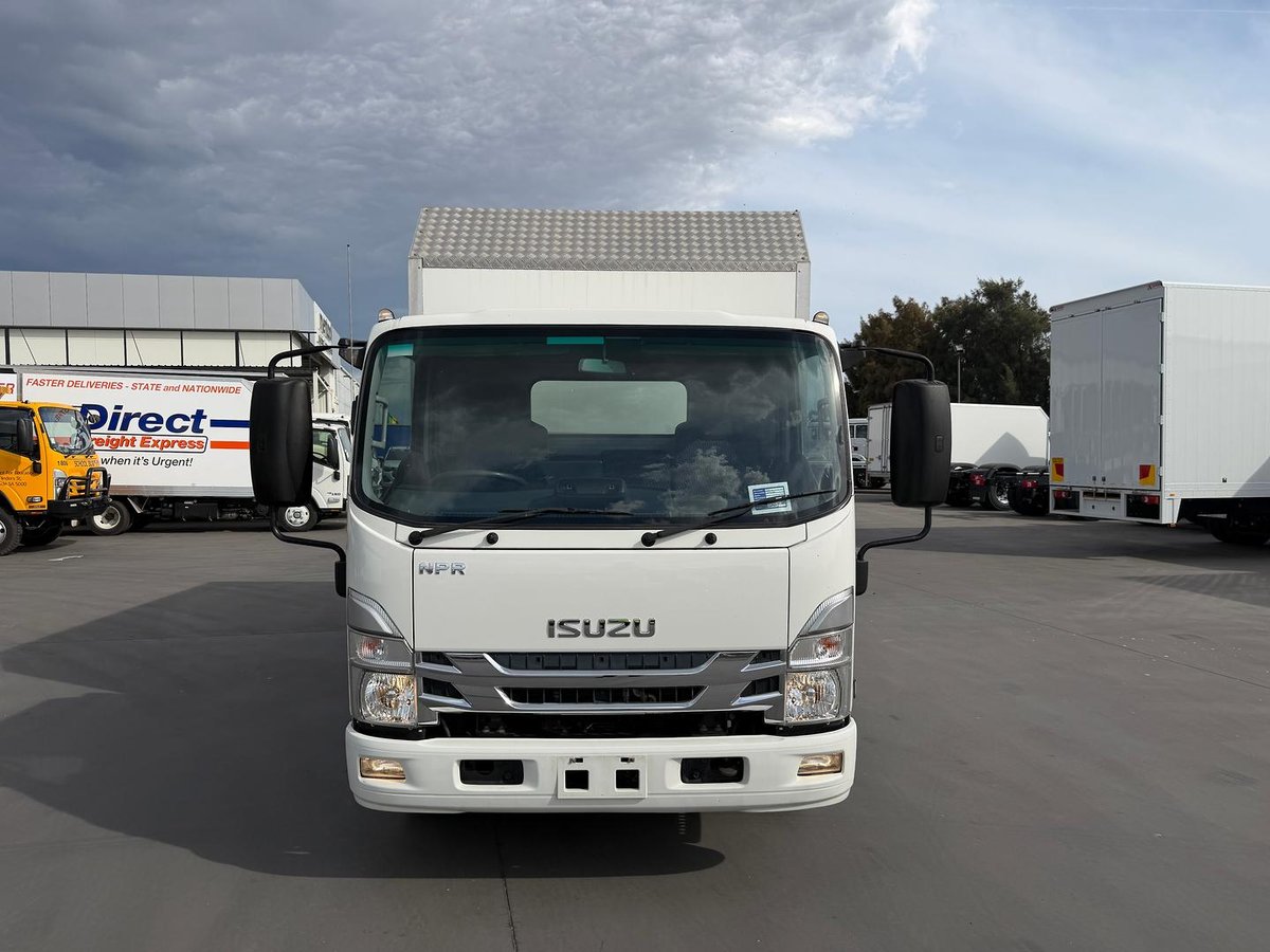 2023 Isuzu N Series NPR 45/55-155 image 12