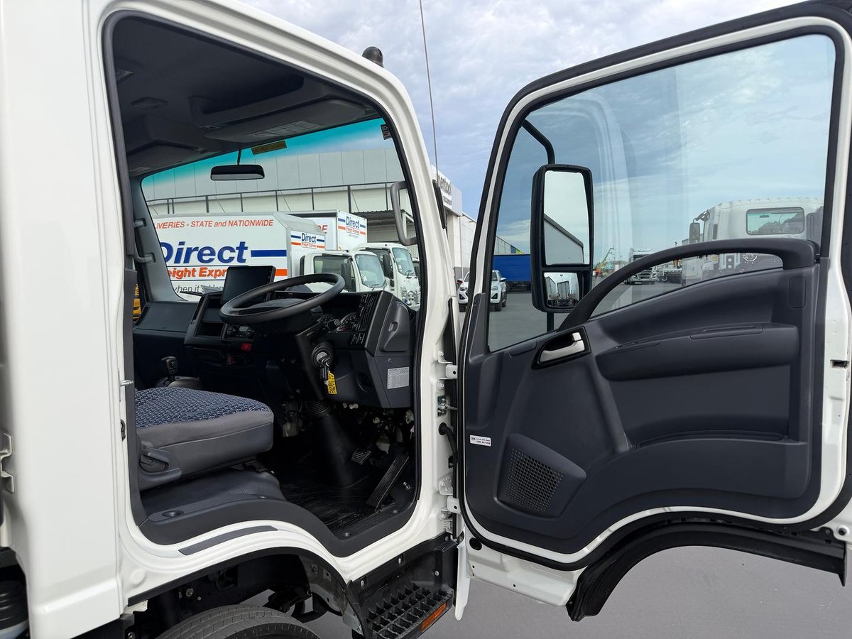 2023 Isuzu N Series NPR 45/55-155 image 20
