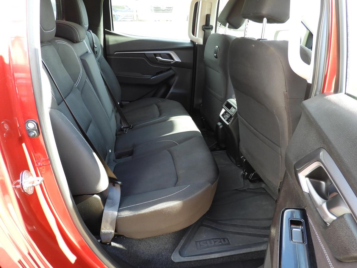 2020 Isuzu D-MAX LS-U MY21 4X4 Dual Range image 11