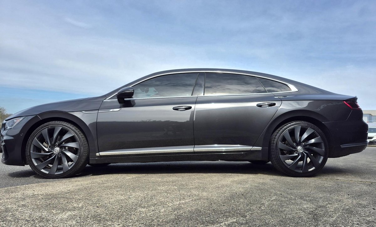 2018 Volkswagen Arteon 206TSI R-Line 3H MY18 Four Wheel Drive image 30