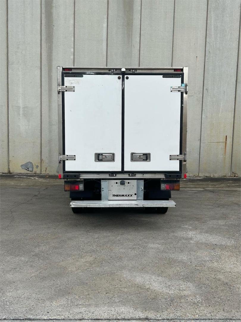 2016 Hino 300 Series 616 IFS image 5