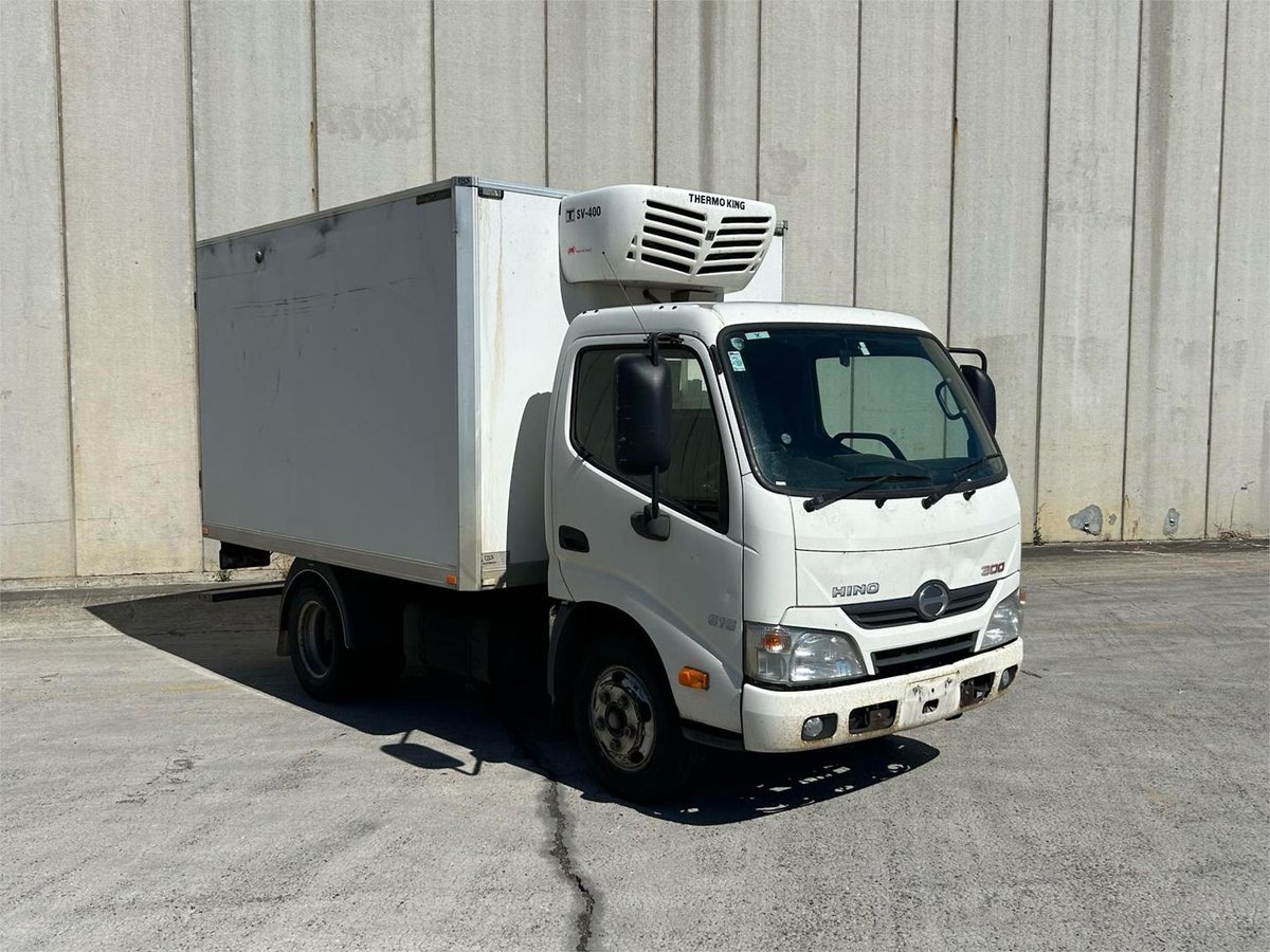 2016 Hino 300 Series 616 IFS image 8