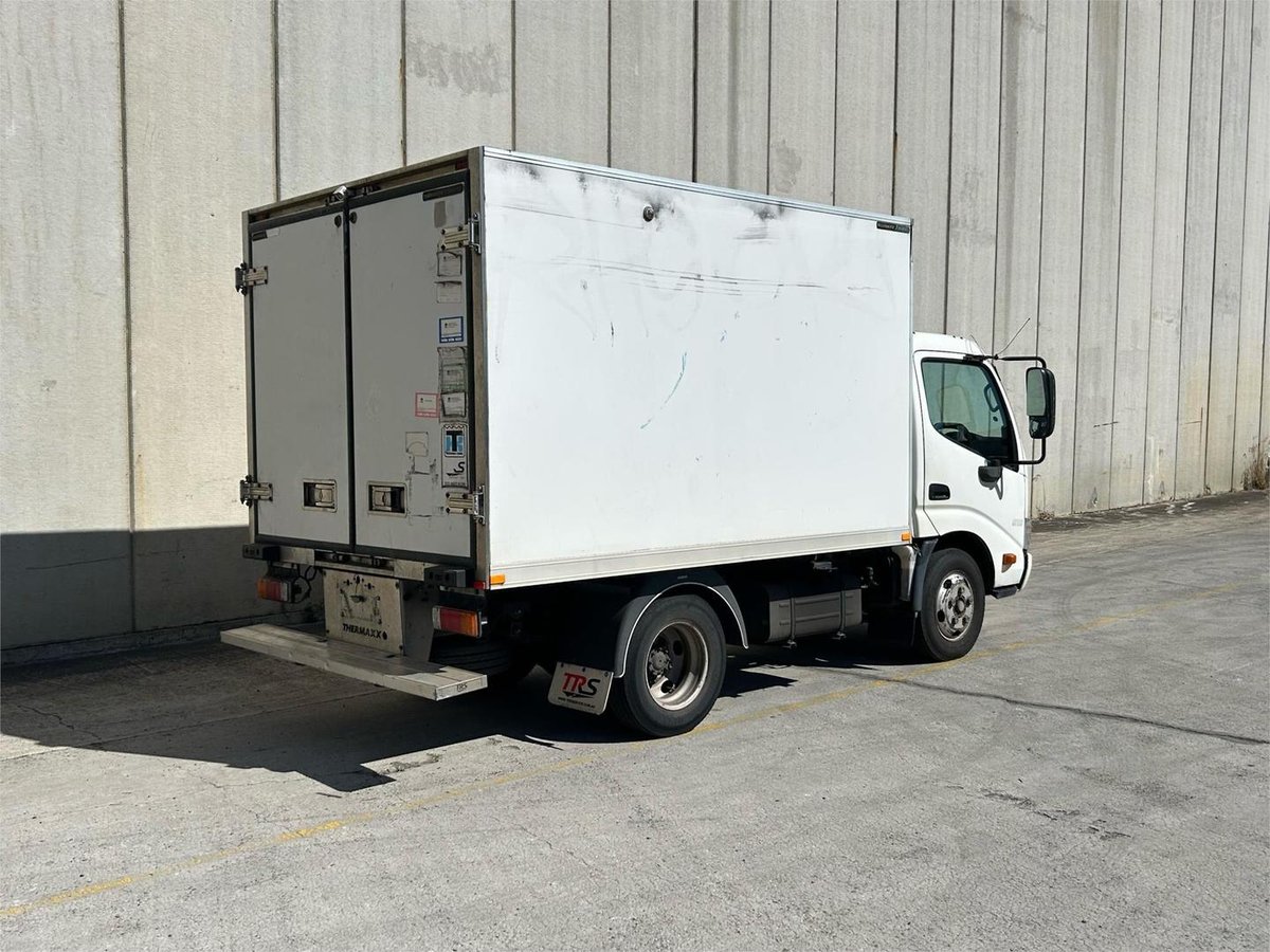2016 Hino 300 Series 616 IFS image 6