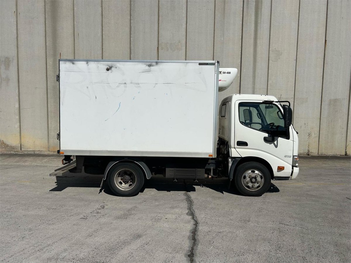 2016 Hino 300 Series 616 IFS image 7
