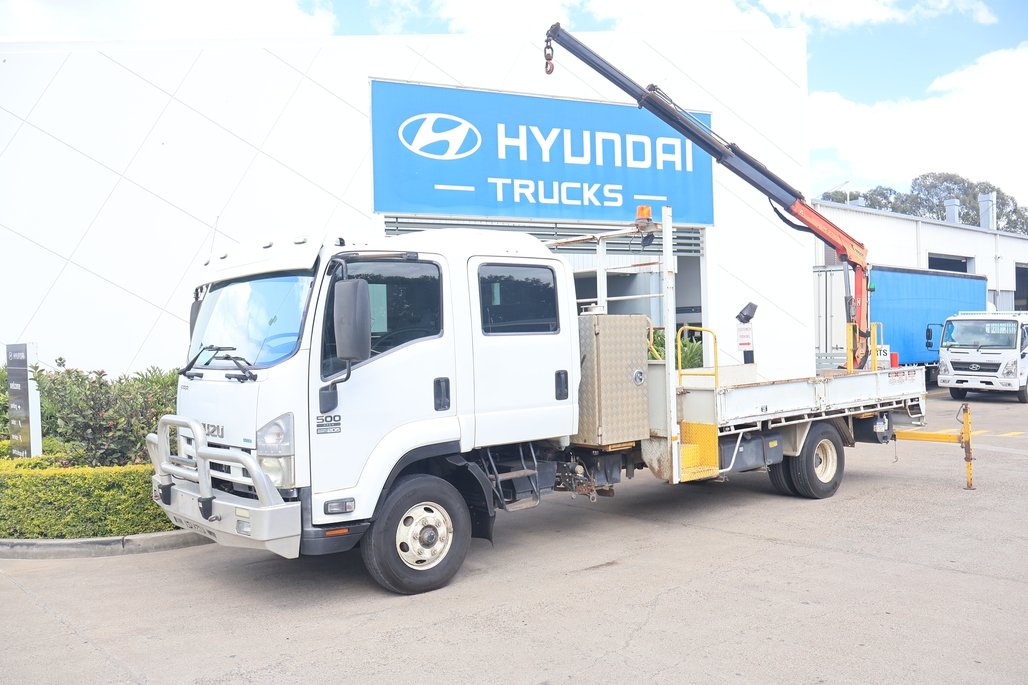 2016 ISUZU FRR 500 image 16
