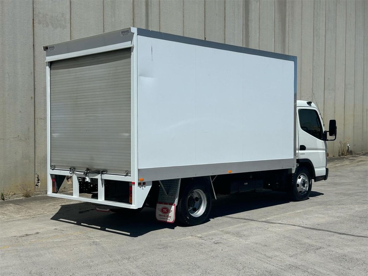 2019 Mitsubishi Canter 815 image 7