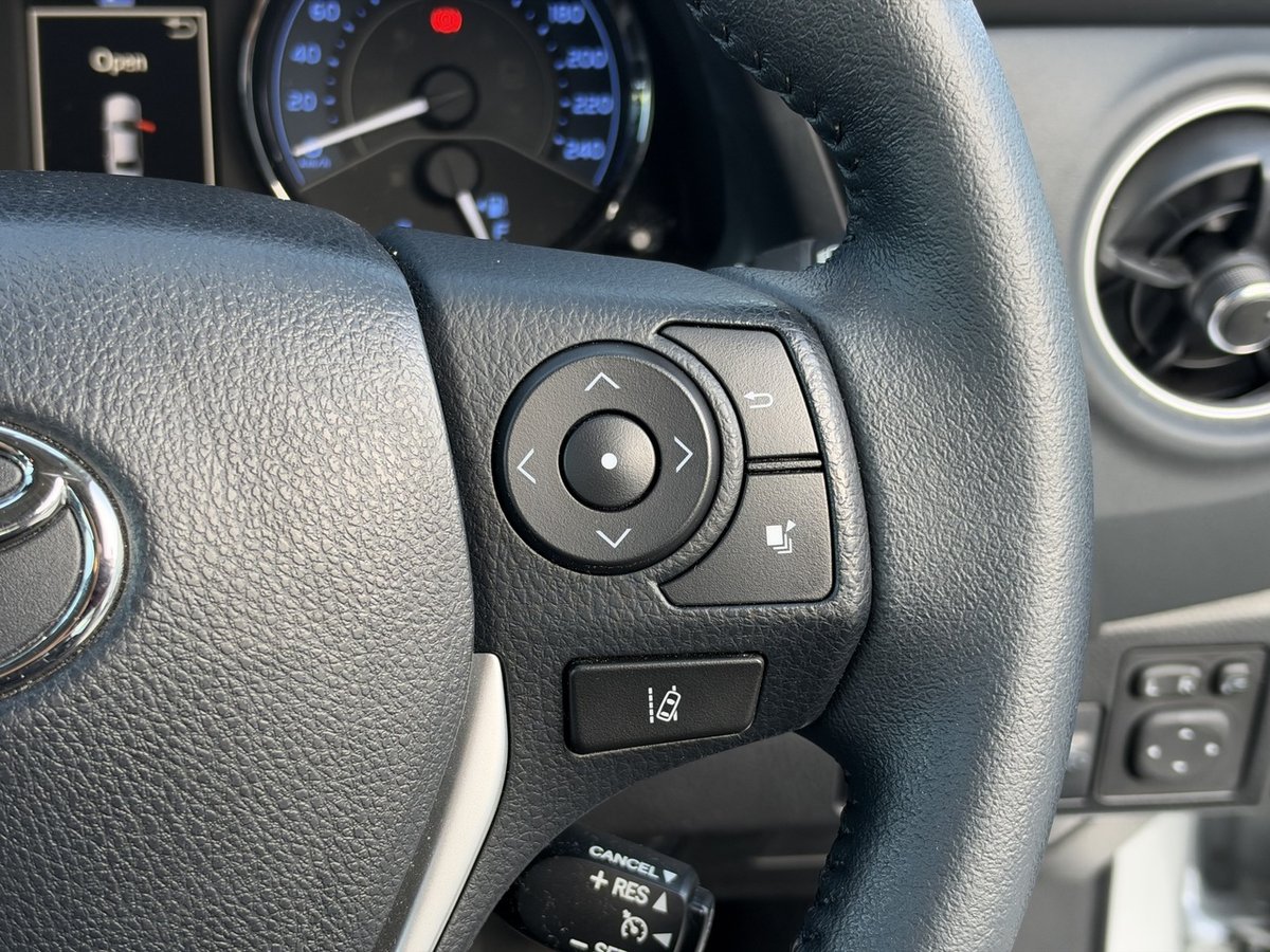 2018 Toyota Corolla SX ZRE172R image 19
