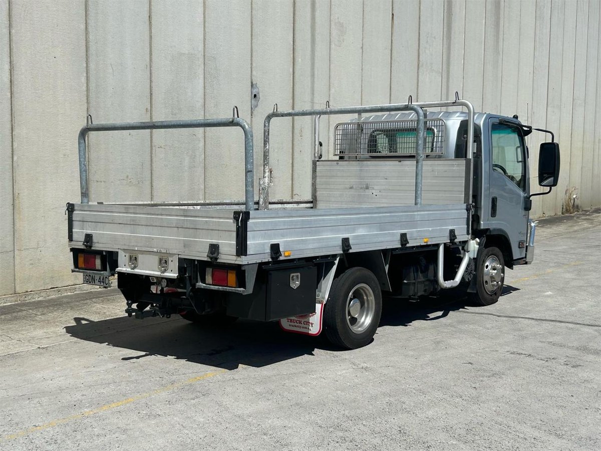 2015 Isuzu N Series NPR 45/55-155 image 6