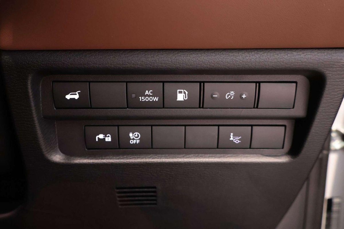 2025 Mitsubishi Outlander PHEV Exceed Tourer ZM MY25 AWD image 20